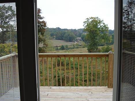 1st image of 4021 Kingdom Ln