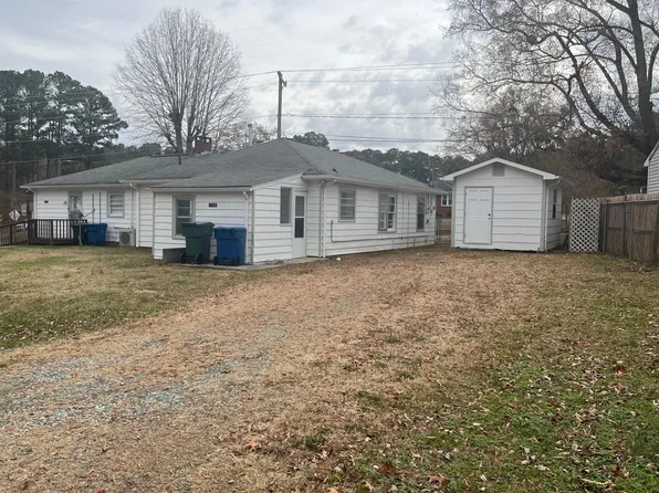 2731 Duke Homestead Rd #B, Durham, NC 27705