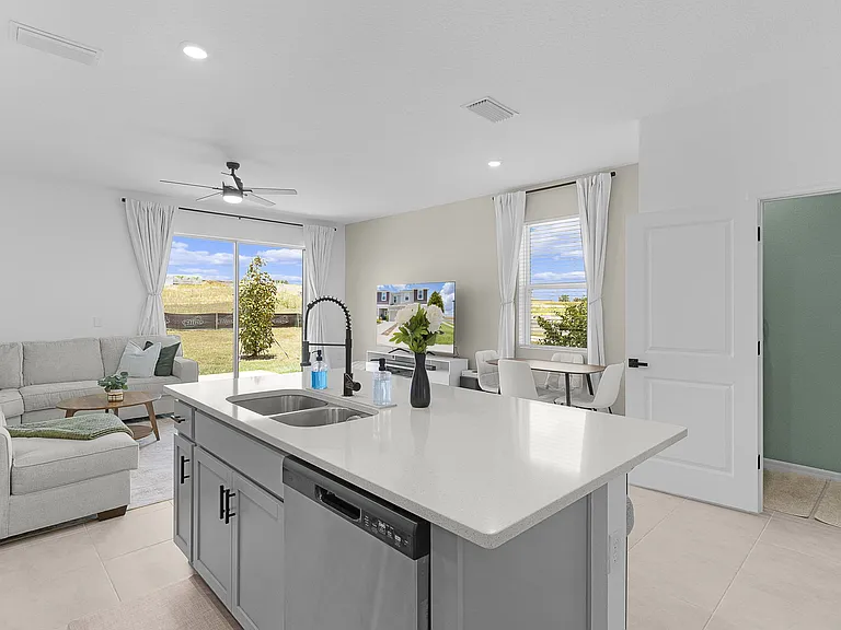 7771 Waterscape Dr — Photo 21