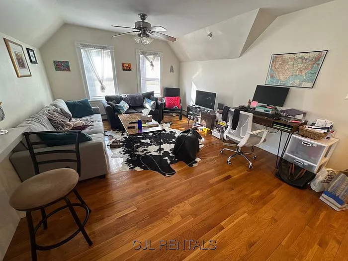 163 Willow Ave #3 — Photo 6