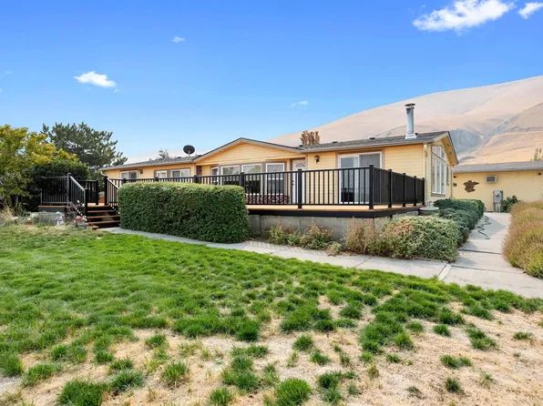 12811 W Yakitat Pl, Benton City, WA 99320