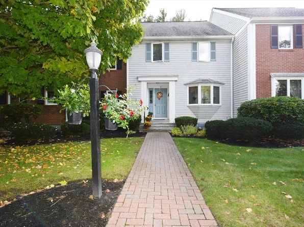 225 Lincoln St APT H6, Duxbury, MA 02332