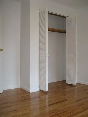 Rented by Tower Brokerage | media 20