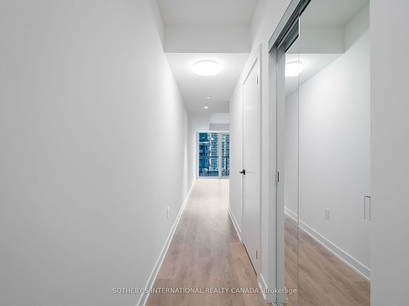 4th image of 117 Broadway Ave #407