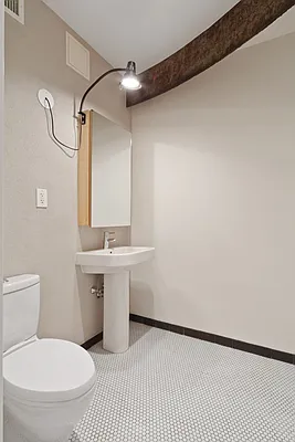 Rented by Compass | media 29