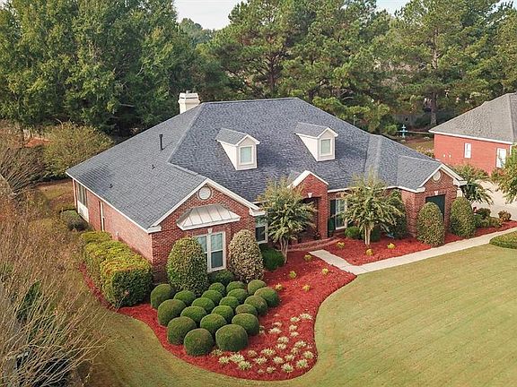 3rd image of 9232 Bradford Pl