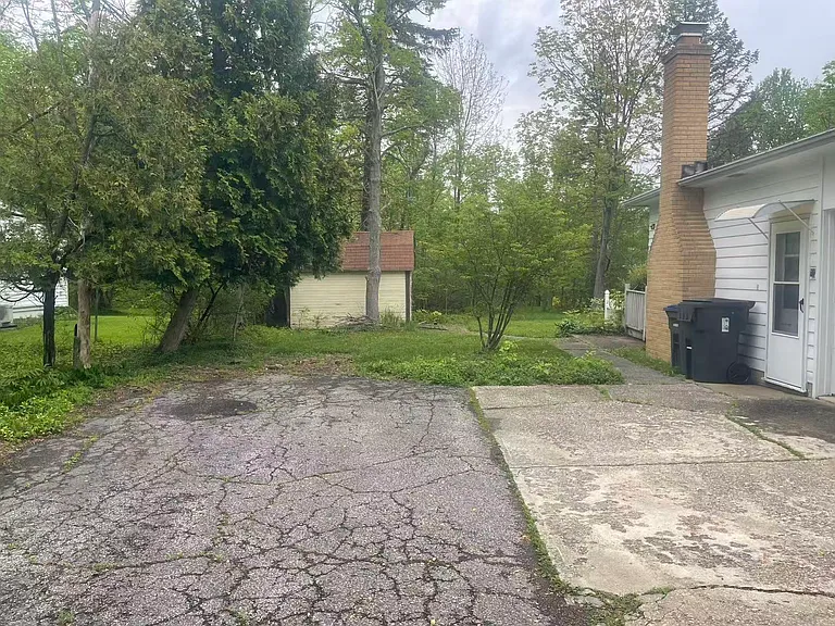 28305 Cannon Rd — Photo 12