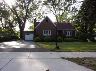 116 Lambert Ave, Fredonia, NY 14063