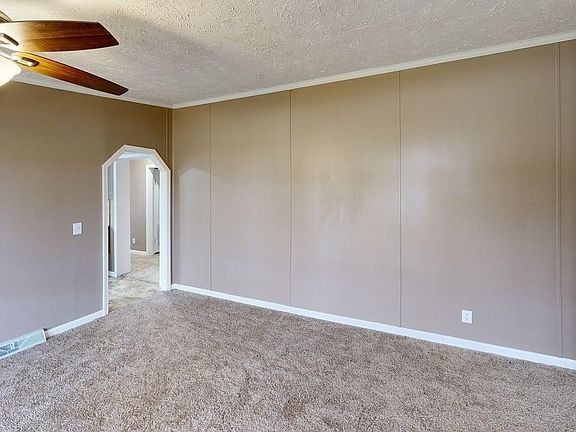 5th image of 76 Cutter Dr