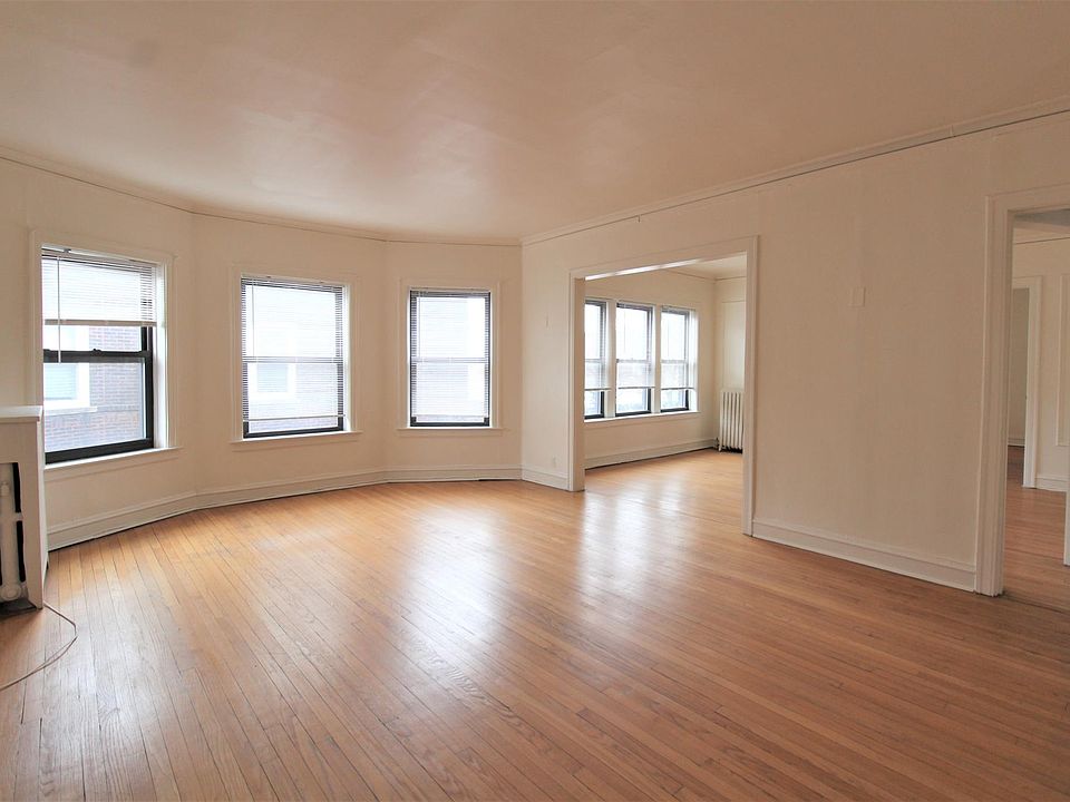 1st image of 4310 N Ashland Ave #3W