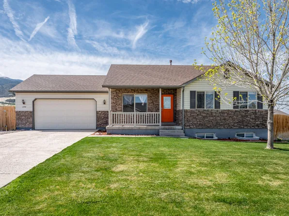 2192 E Saddleback View Dr, Enoch, UT 84721
