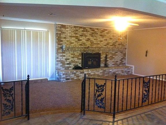 2nd image of 13133 Fm 2601 Unit 400