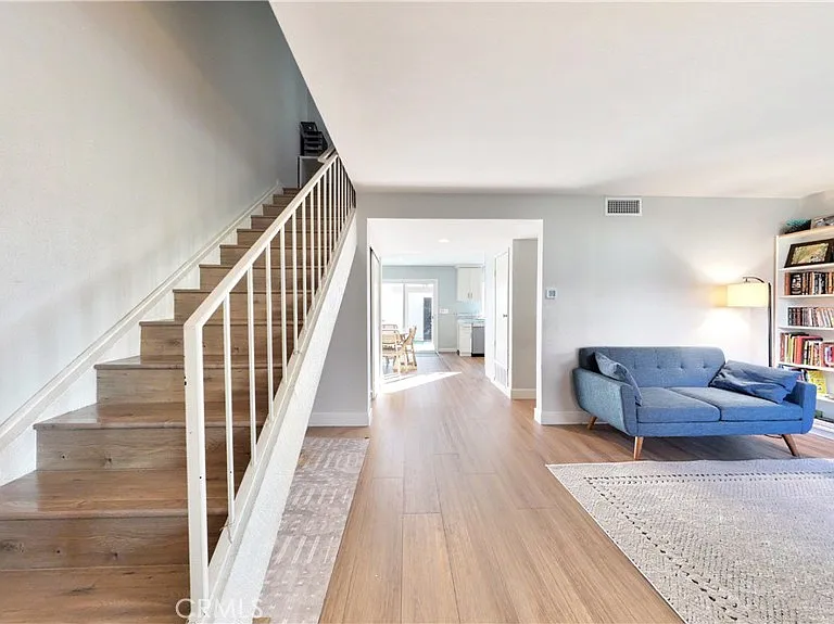 4646 Minorca Way — Photo 10