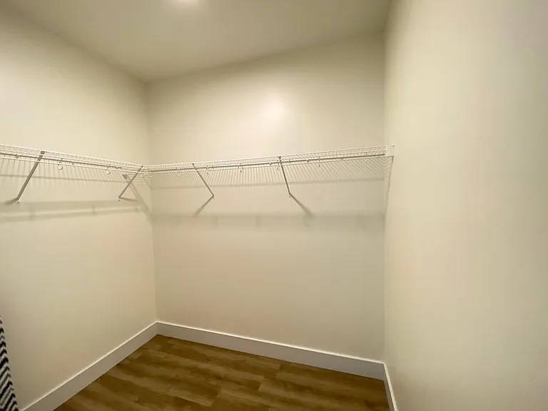 One Park Apartments — Photo 90