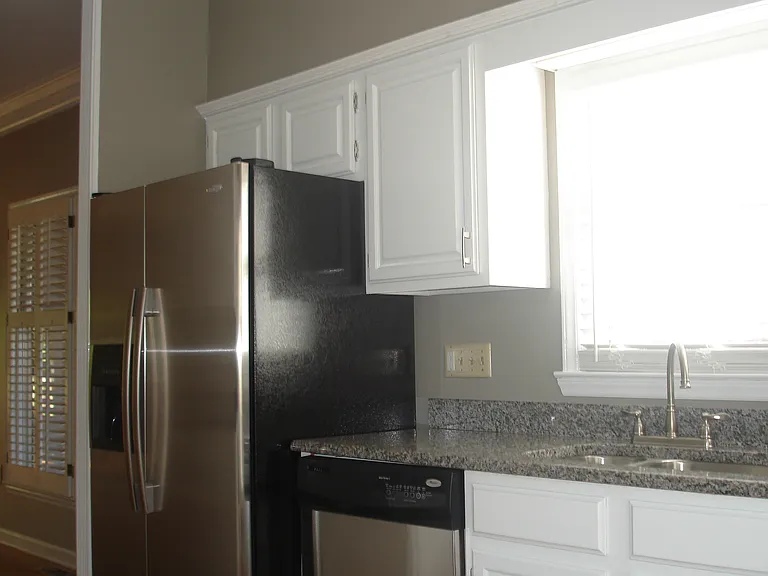 227 S Clarkson St — Photo 9