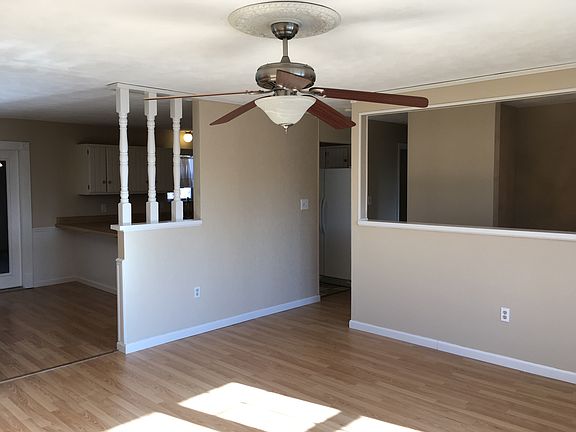 5th image of 500 Marilyn Dr