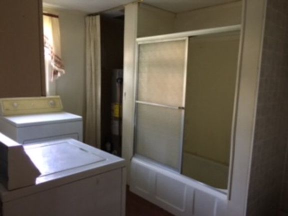 5th image of 1832 W 10th St