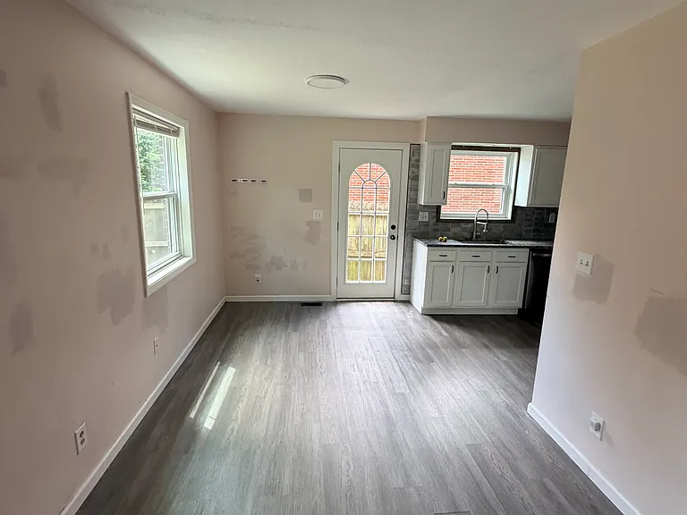 2907 Gleeson Ln — Photo 5