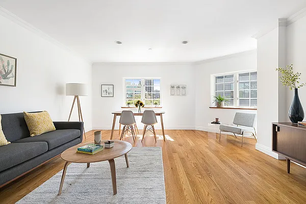 Sold by Compass | media 2