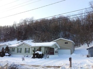 165 S Main St, Potosi, WI 53820