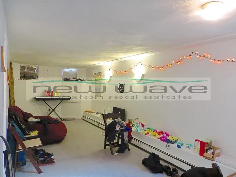 22 Saint Cyprians Pl #1L — Photo 4