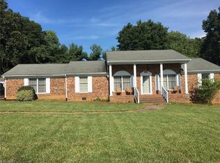 1199 Sheridan Dr, Asheboro, NC 27205