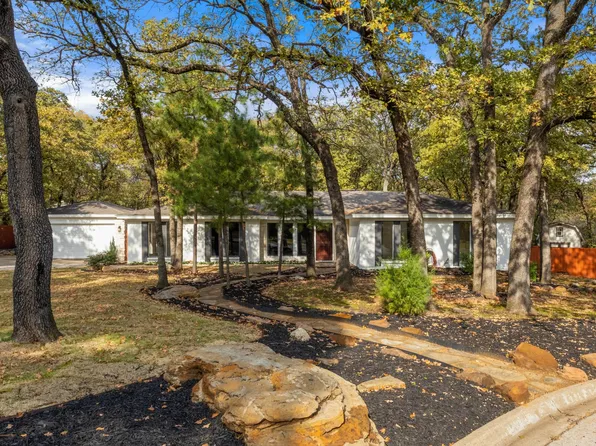 504 Chisolm Ct, Colleyville, TX 76034