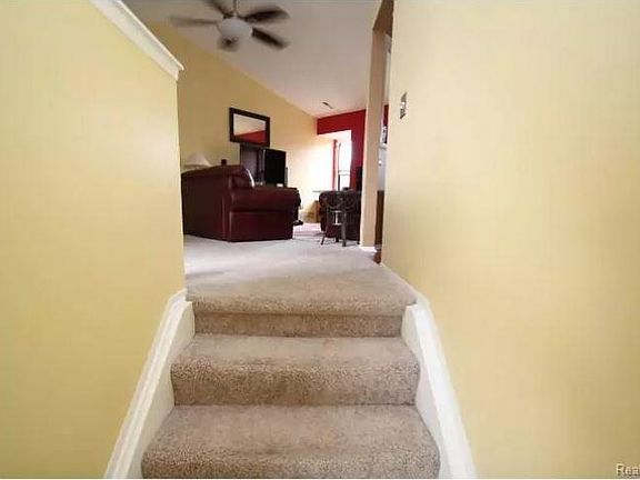 3rd image of 21440 Indian Creek Dr #21440