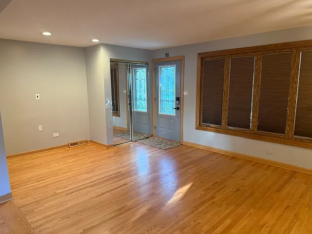 5127 S New England Ave — Photo 9