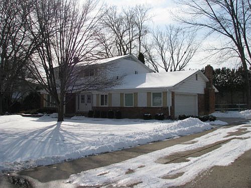 2nd image of 25651 Lynford St