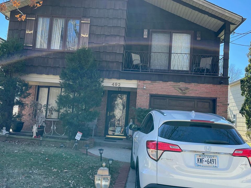 1st image of 492 Ashworth Ave