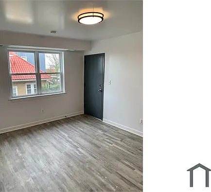 2 bed, 700 sqft, $1,630 — Photo 3