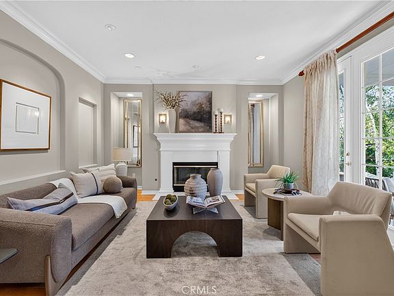 3rd image of 25632 Magnolia Ln