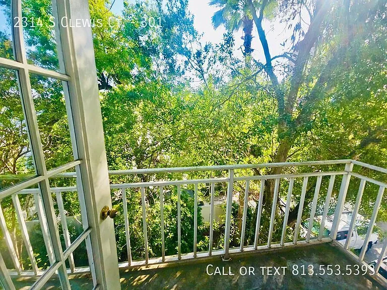 2314 S Clewis Ct #301 — Photo 36