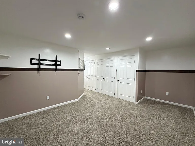 9609 Clocktower Ln — Photo 18