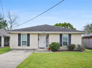 4712 Fairfield St, Metairie, LA 70006