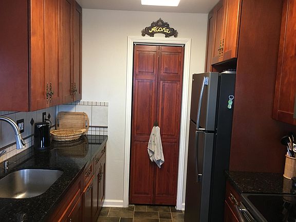 3rd image of 61 Kopi Ln #3-204