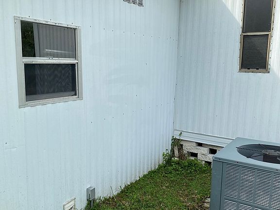 5th image of 8775 20th St Lot 181