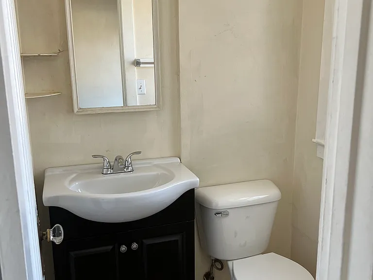 601 S 5th St #2 — Photo 7