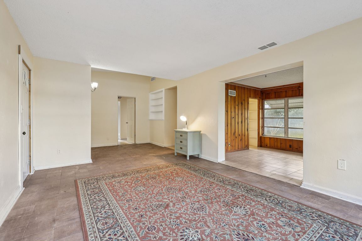 next background image