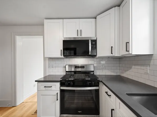 1109.5 McNeilly Ave, Pittsburgh, PA