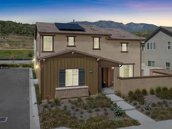 2091 Pomegranate St, Santa Paula, CA 93060