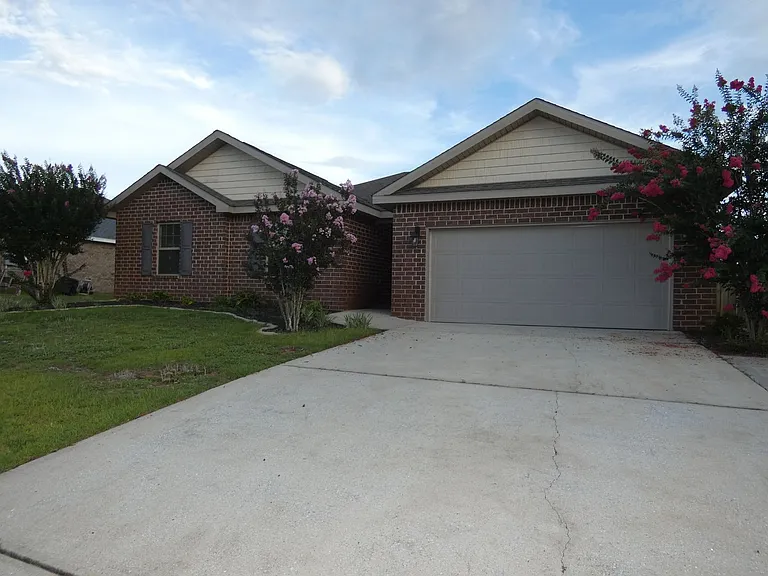 4719 Perception Cir — Photo 1