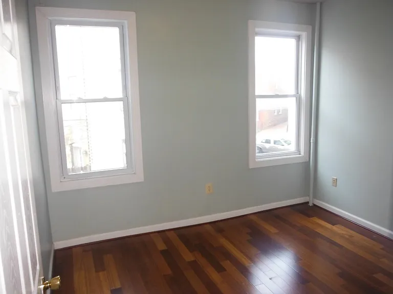 507 Florida Ave NW #2 — Photo 8