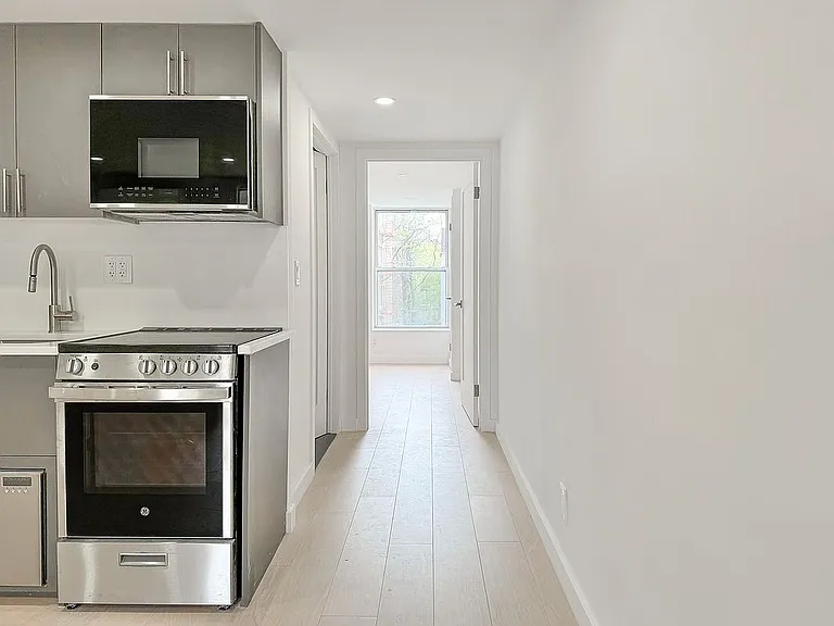 108 1st Ave #4 — Photo 5