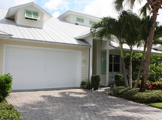409 Pineapple Sq SW, Vero Beach, FL 32962