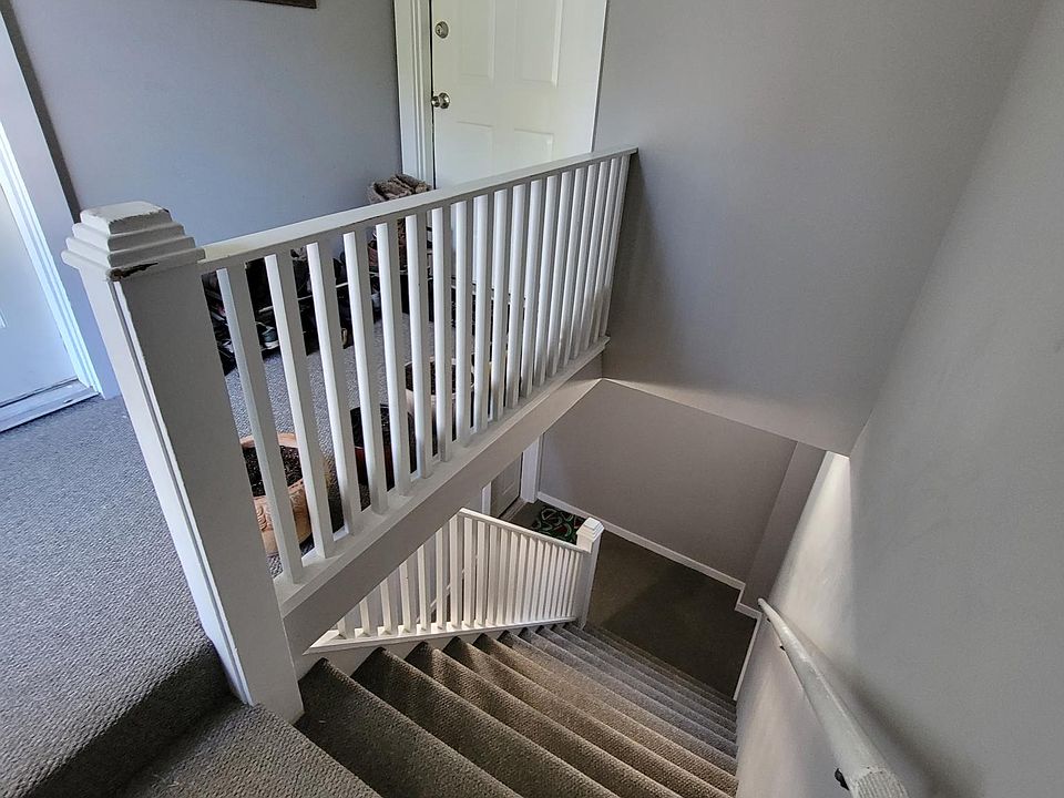 58 Prospect St 62A, Moosup, CT 06354 Zillow