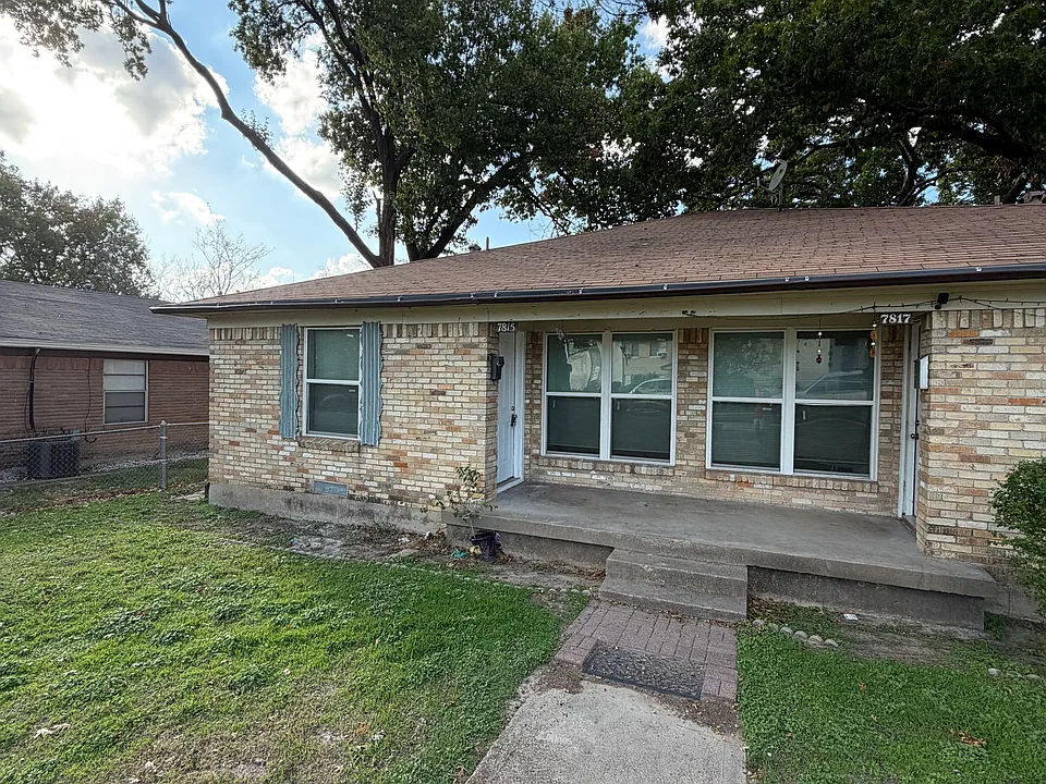 7815 Millstone Dr