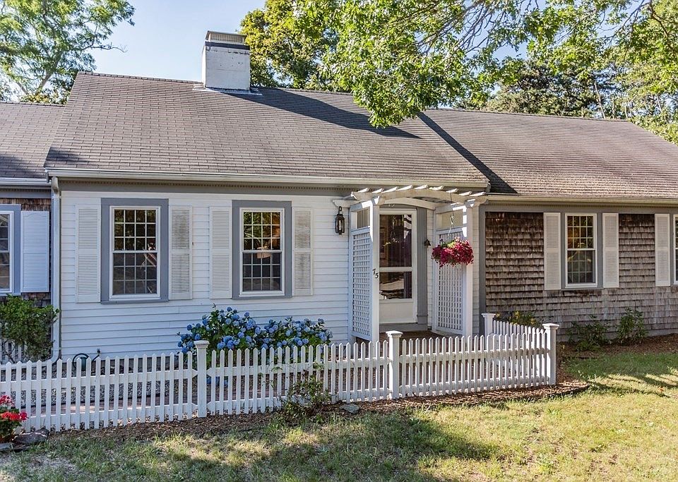 2nd image of 75 Puritan Dr