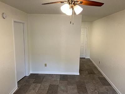 4th image of 2202 Sl Davis Ave #C